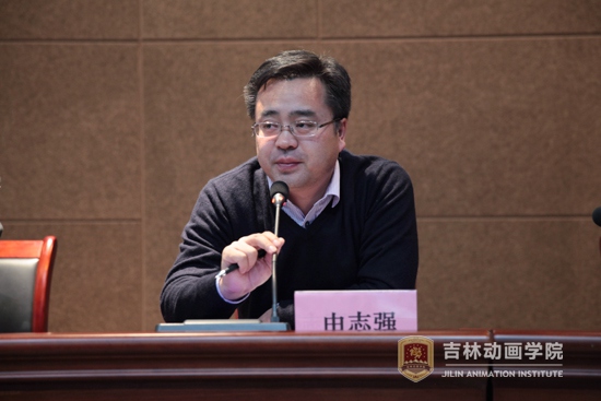 3-吉林省委宣传部新闻处副处长由志强主持新闻通气会.jpg