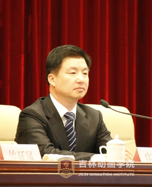 庄严.jpg