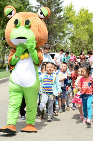 4 跟我走吧 刘阿强摄.jpg